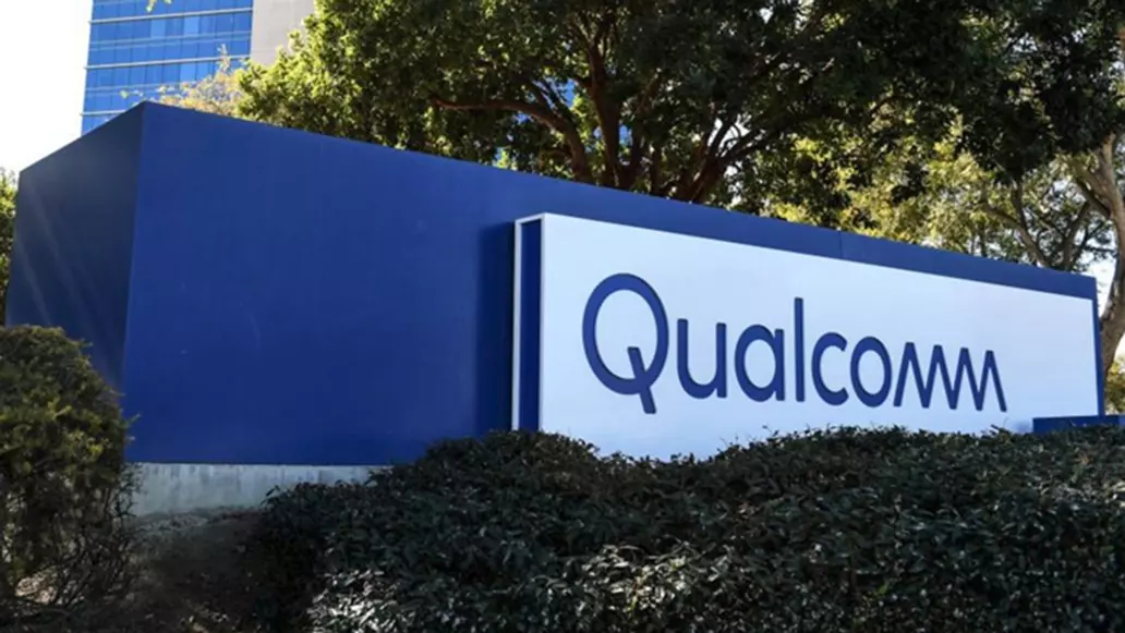 Qualcomm (QCOM) Q3 FY25 earnings results beat revenue and EPS expectations